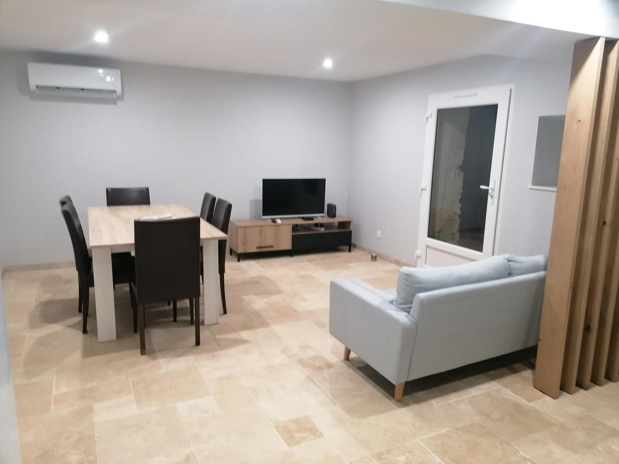 Appartement En Plein Coeur De Contres Le Controis-en-Sologne Exterior foto